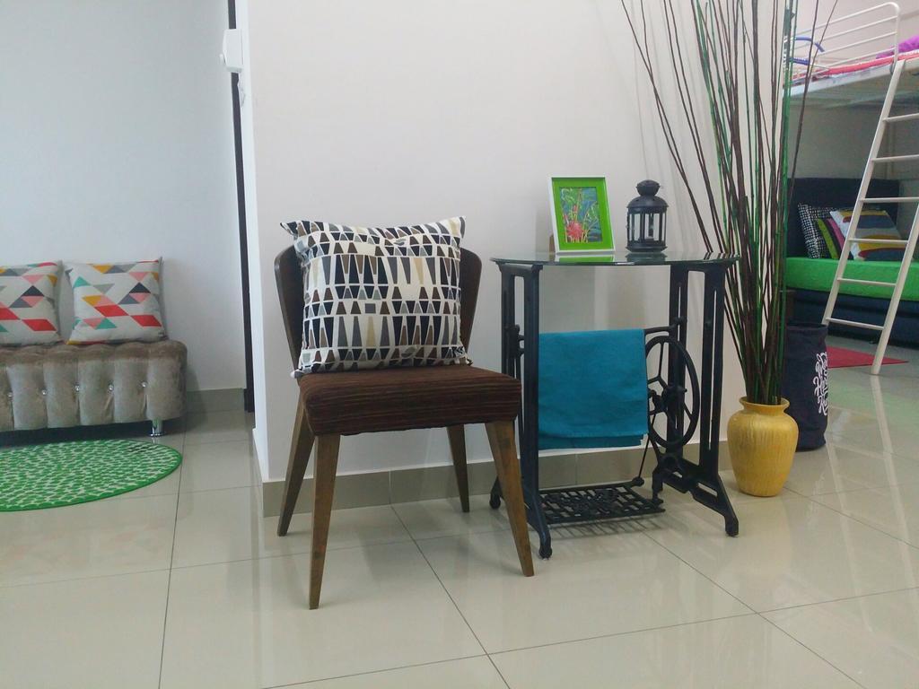 Alami Homestay Trefoil Kuala Selangor Exterior foto