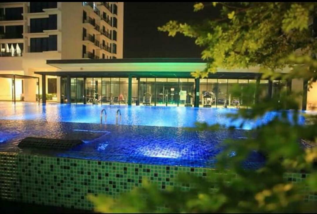 Alami Homestay Trefoil Kuala Selangor Exterior foto